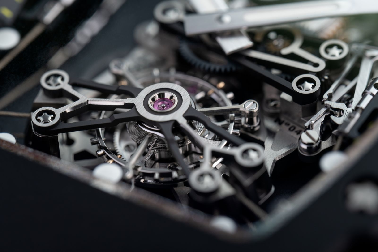 TA LUXURY WATCH